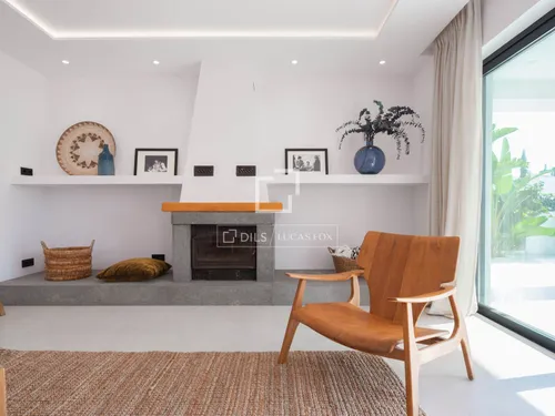 4 Bedrooms House / Villa in C. de l´Olivera