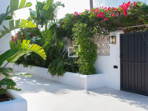 4 Bedrooms House / Villa in C. de l´Olivera