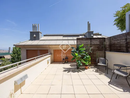 4 Bedrooms House / Villa in gaziel