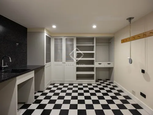 4 Bedrooms House / Villa in gaziel