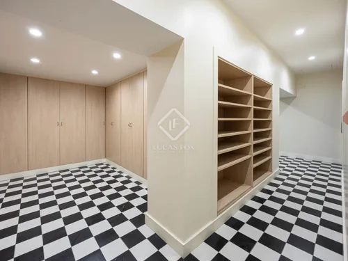 4 Bedrooms House / Villa in gaziel