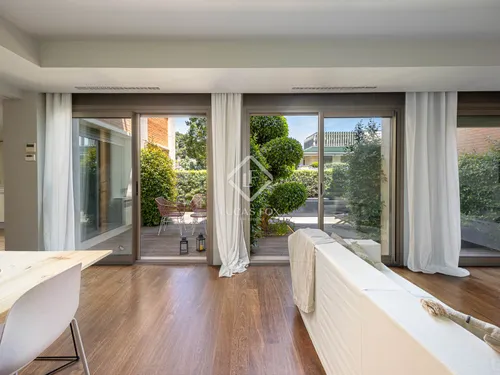 4 Bedrooms House / Villa in gaziel