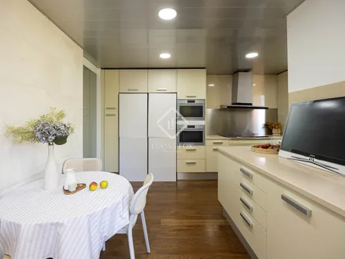 4 Bedrooms House / Villa in gaziel