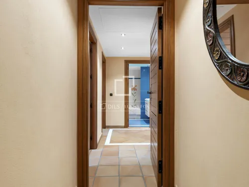 5 Bedrooms House / Villa in Cerro Alonso Diaz