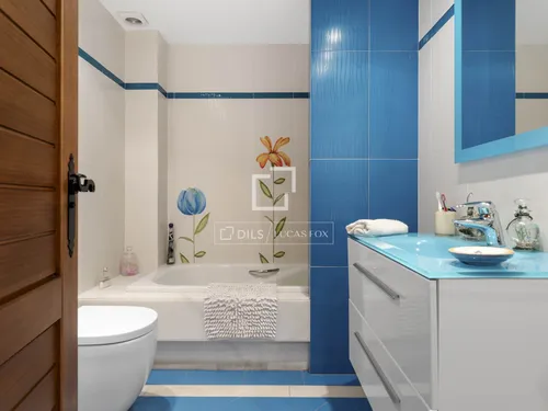 5 Bedrooms House / Villa in Cerro Alonso Diaz