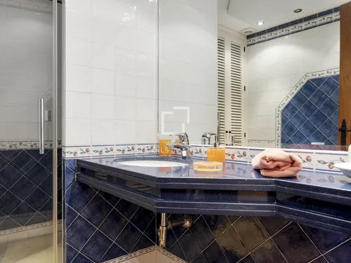 5 Bedrooms House / Villa in Cerro Alonso Diaz