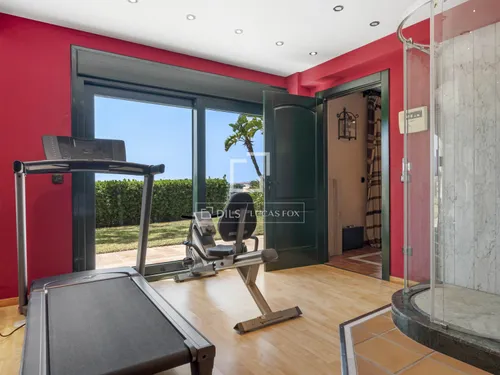 5 Bedrooms House / Villa in Cerro Alonso Diaz