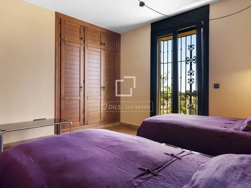 5 Bedrooms House / Villa in Cerro Alonso Diaz