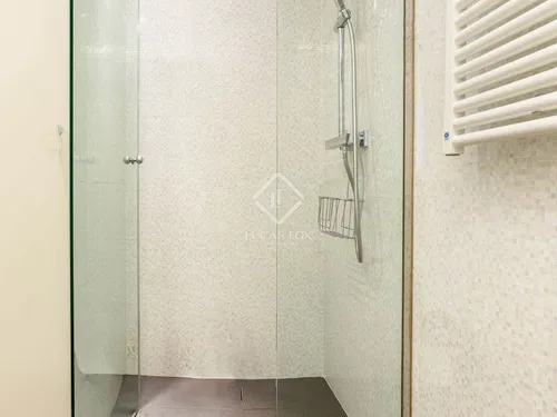 4 Bedrooms Apartment in Plaza Adria
