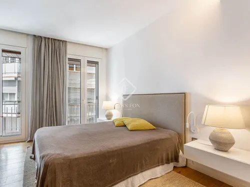 4 Bedrooms Apartment in Plaza Adria