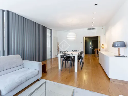 4 Bedrooms Apartment in Plaza Adria