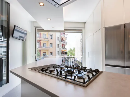 4 Bedrooms Apartment in Plaza Adria