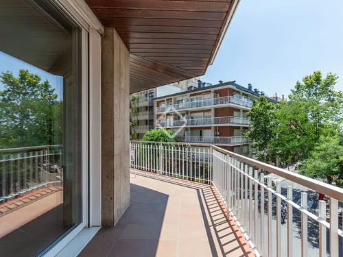 4 Bedrooms Apartment in Plaza Adria