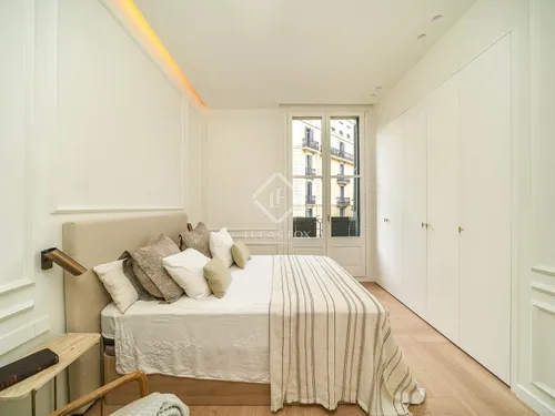 3 Bedrooms Apartment in Girona