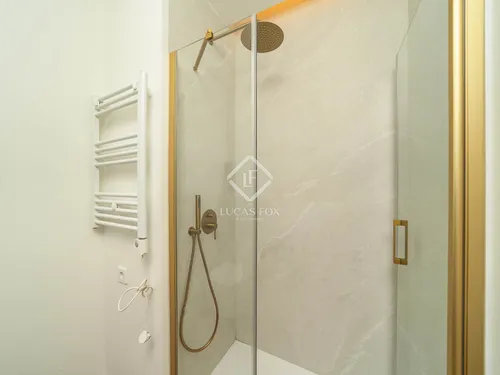 3 Bedrooms Apartment in Girona