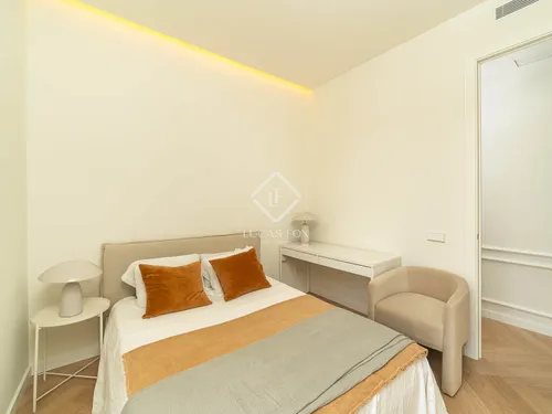 3 Bedrooms Apartment in Girona