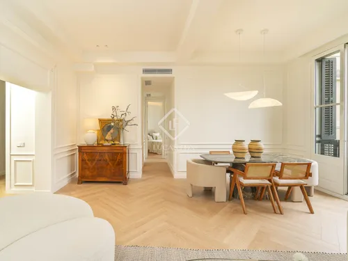 3 Bedrooms Apartment in Girona