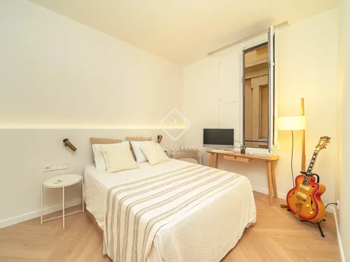 3 Bedrooms Apartment in Girona