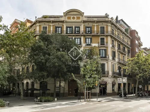 3 Bedrooms Apartment in Girona