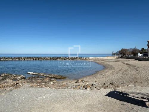 4 Bedrooms House / Villa in ARBOCERA