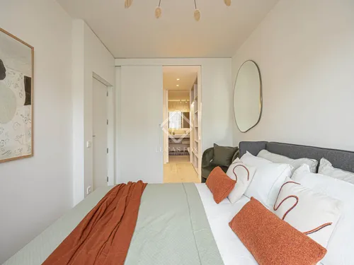 2 Bedrooms Apartment in Rambla Catalunya
