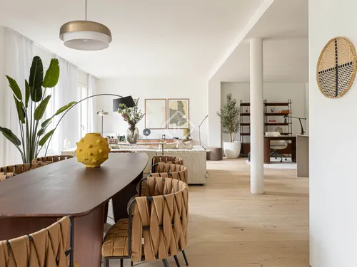 2 Bedrooms Apartment in Rambla Catalunya