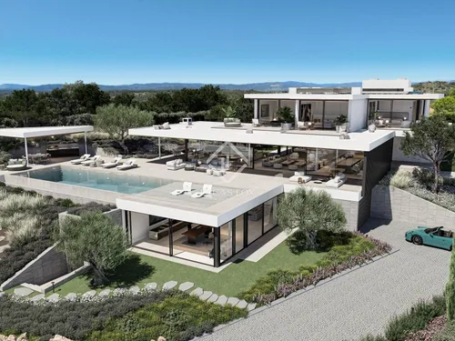 4 Bedrooms House / Villa in La Reserva de Sotogrande