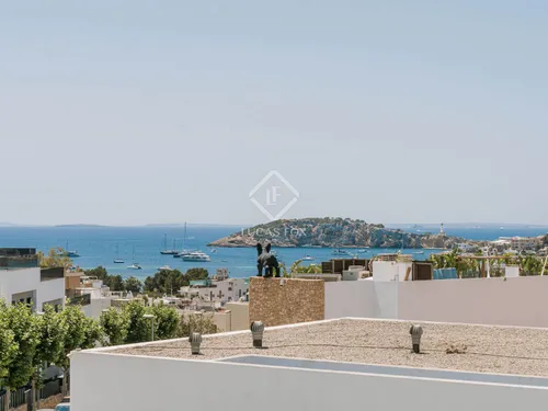 3 Bedrooms House / Villa in CL CARRER TORRE CAN ESPANYOL 1