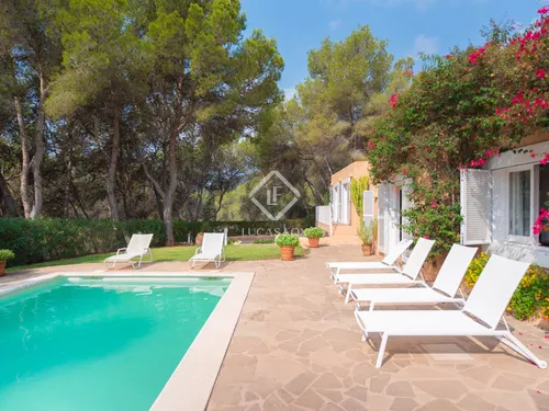 5 Bedrooms House / Villa in DS PUIG GROS