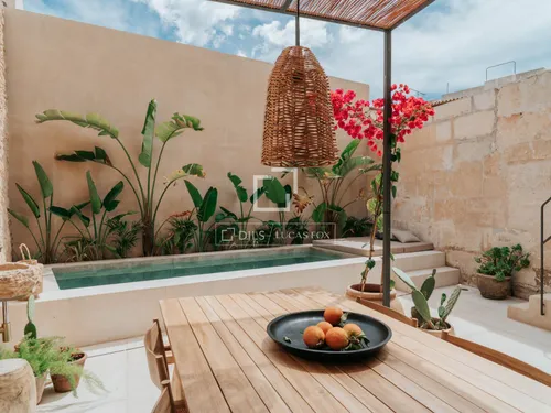 Renovated Townhouse with Three En-Suite Bedrooms in Es Llombards (Santanyí)