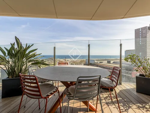 New build 4 Bedroom apartment with 107m² terrace for sale in Diagonal Mar, Barcelona