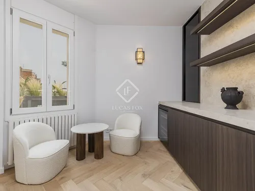 3 Bedrooms Apartment in Diputació