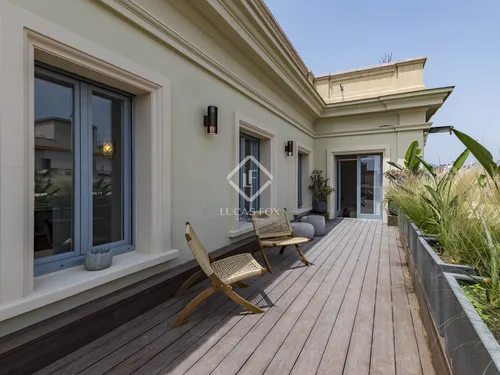 3 Bedrooms Apartment in Diputació