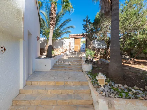 5 Bedrooms House / Villa in C/ Cap Negret Vista Alegre