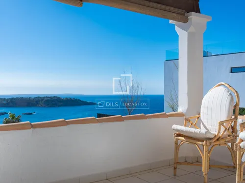 5 Bedrooms House / Villa in C/ Cap Negret Vista Alegre