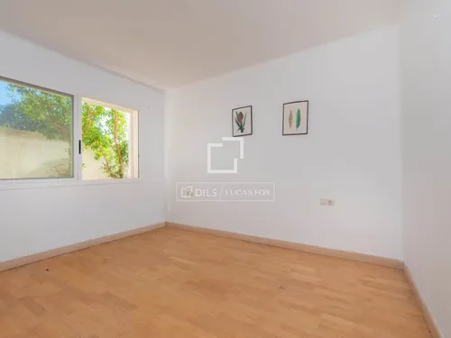 5 Bedrooms House / Villa in C/ Cap Negret Vista Alegre