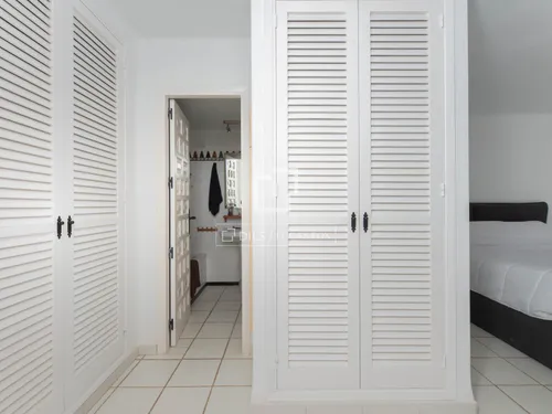 5 Bedrooms House / Villa in C/ Cap Negret Vista Alegre