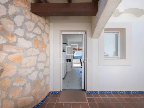 5 Bedrooms House / Villa in C/ Cap Negret Vista Alegre