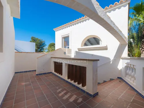 5 Bedrooms House / Villa in C/ Cap Negret Vista Alegre