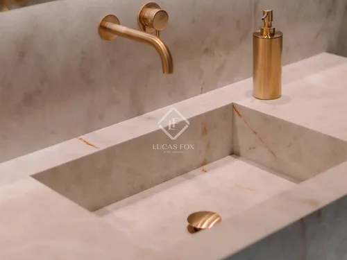 3 Bedrooms Apartment in Via Alemania