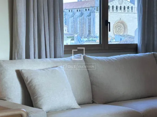 2 Bedrooms Apartment in plaza santa eulalia