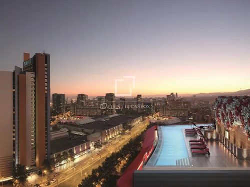 2 Bedrooms Apartment in Rambla Prim