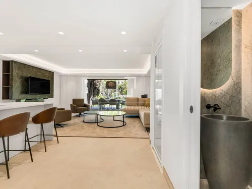 4 Bedrooms House / Villa in Urb. El Presidente Beach