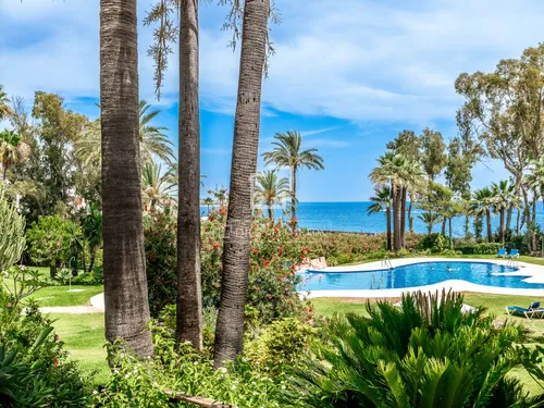 4 Bedrooms House / Villa in Urb. El Presidente Beach