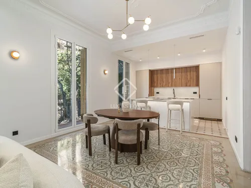 3 Bedrooms Apartment in Rossello