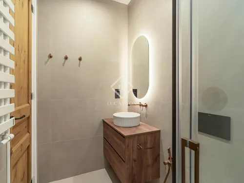 3 Bedrooms Apartment in Rossello