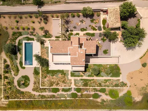 4 Bedrooms Country house in poligono 14 parcela 114