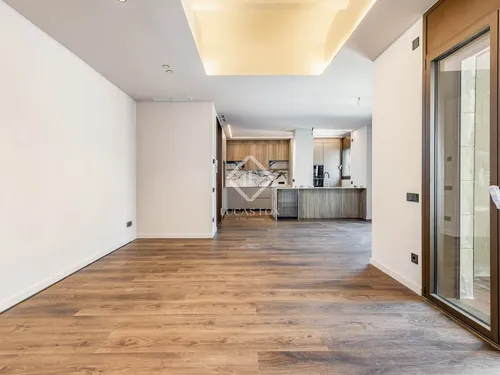 2 Bedrooms Apartment in Pau Casals