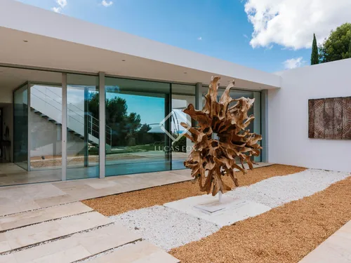 5 Bedrooms House / Villa in Paraje San Antoni de Portmany