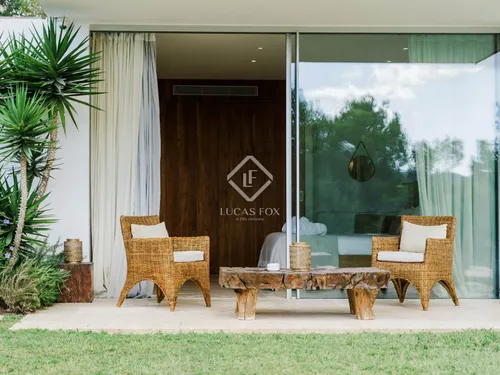 5 Bedrooms House / Villa in Paraje San Antoni de Portmany